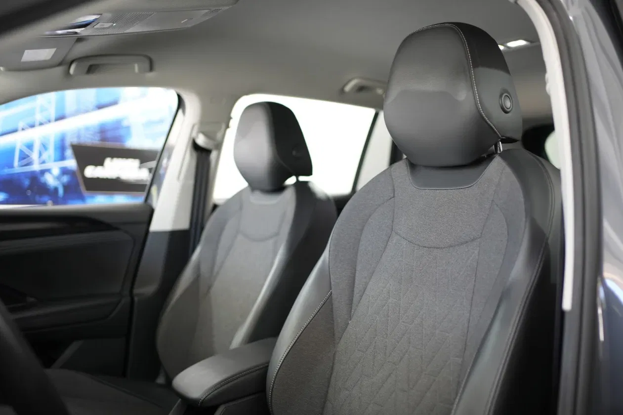 Volkswagen Tiguan 2.0 TDI 150 CV DSG Life foto 9