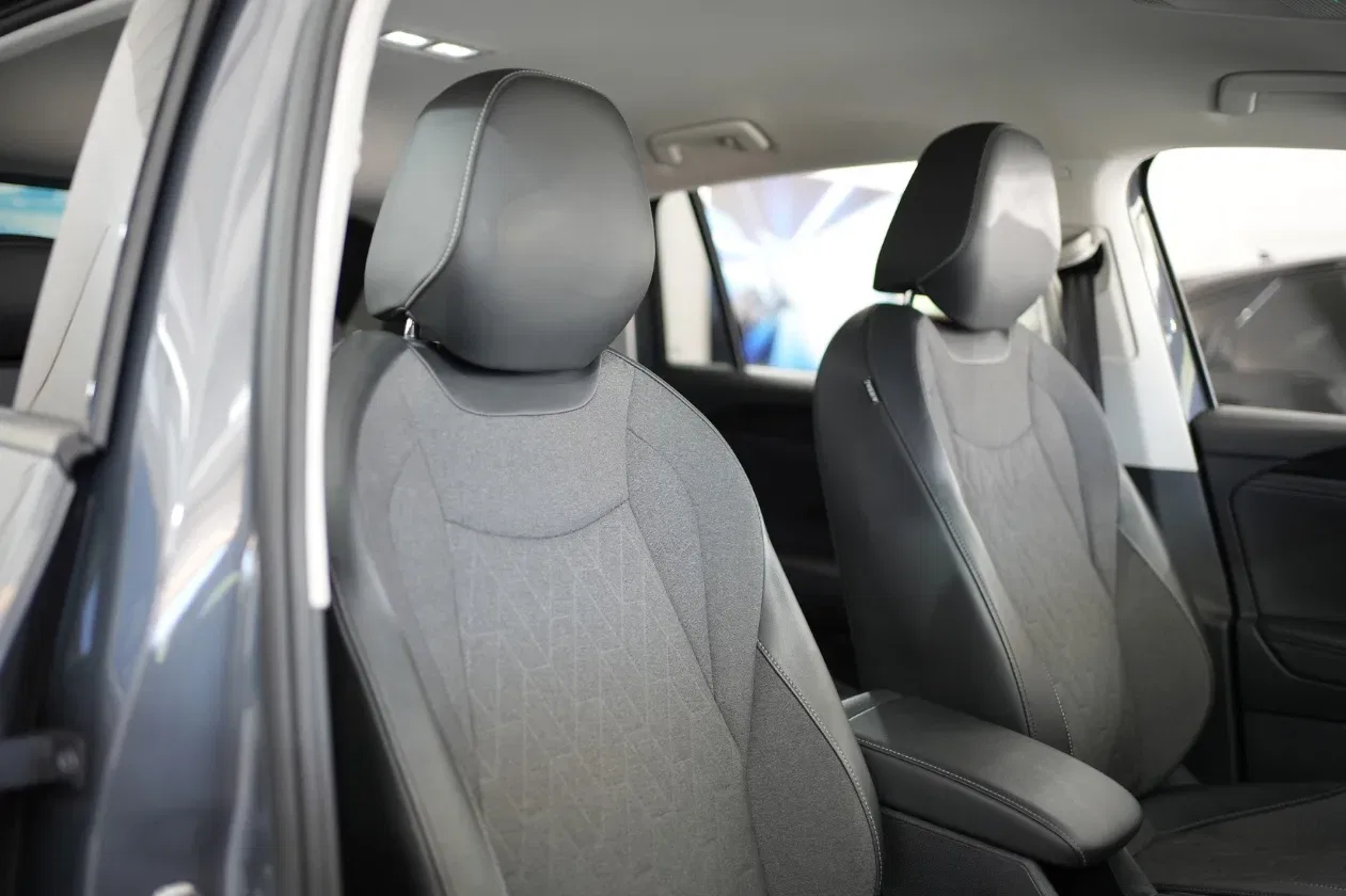Volkswagen Tiguan 2.0 TDI 150 CV DSG Life foto 15