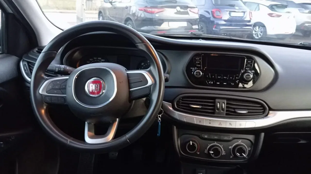 Fiat Tipo *PROMO* 1.3 Mjt S&S 5 porte Street foto 8