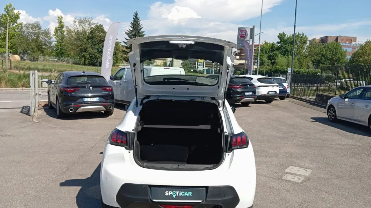 Peugeot 208 5 Porte 208 1.5 bluehdi Active Pack s&s 100cv foto 6