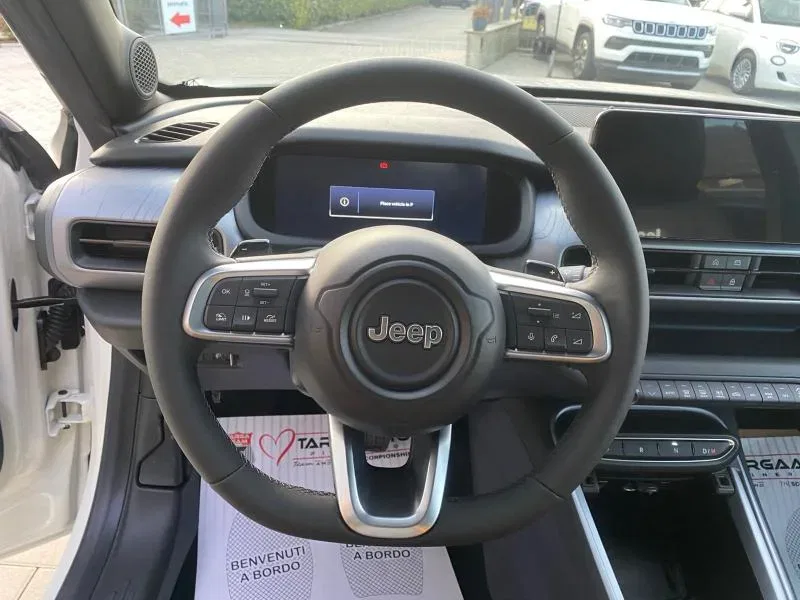 Jeep Avenger 1.2 turbo e-hybrid mhev The North Face 4xe 145cv edct6 foto 12