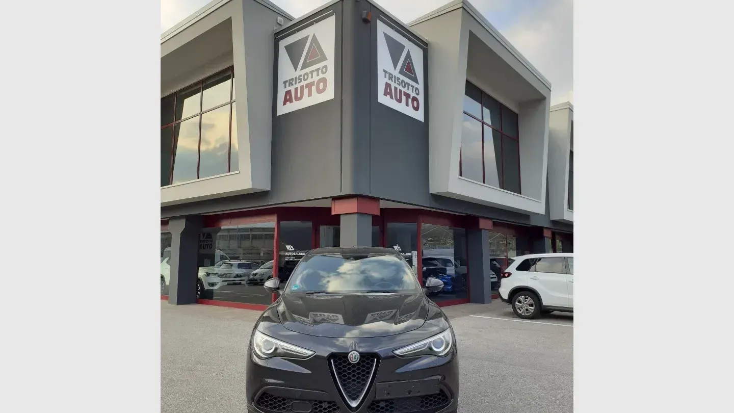 Alfa Romeo Stelvio 2.0 Turbo 280 CV AT8 Q4 Super