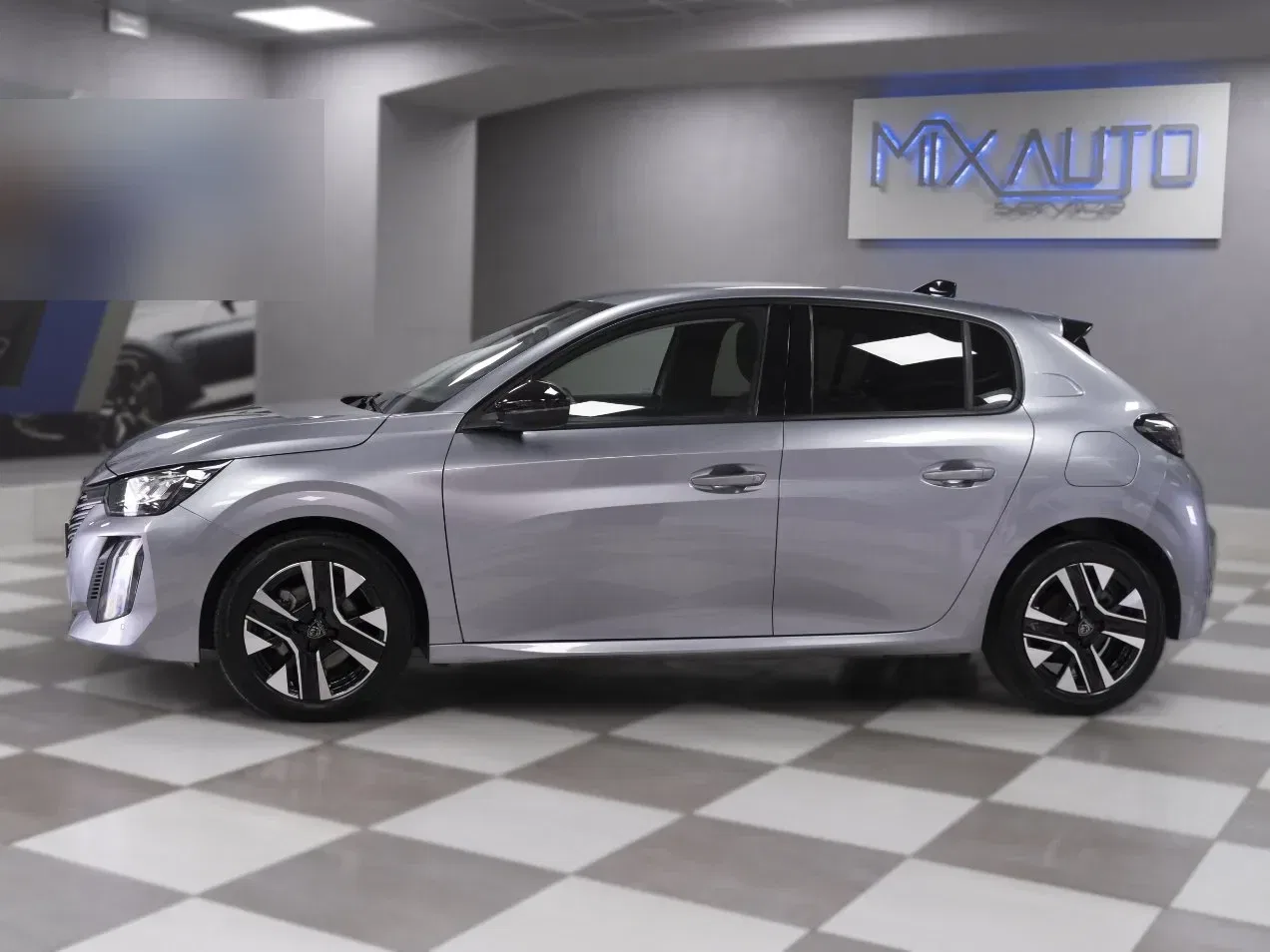 Peugeot 208 1.2 Puretech Allure S&S 100CV foto 3