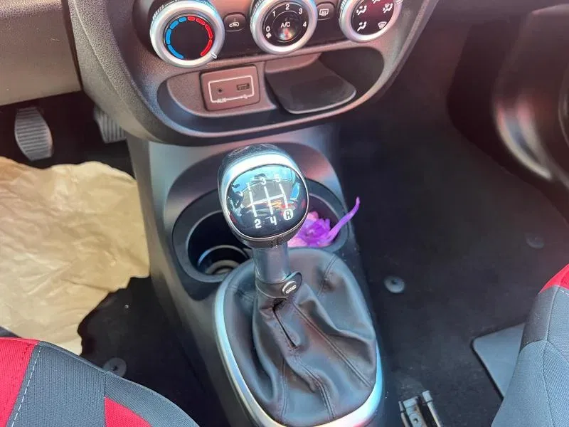 Fiat 500 L 500L 1.3 mjt Pop Star 85cv foto 21