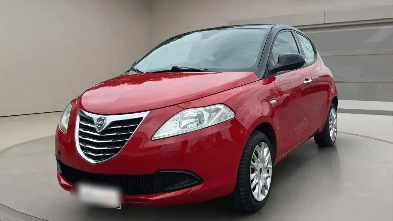 Lancia Ypsilon 1.2 69 CV 5 porte GPL Ecochic Gold
