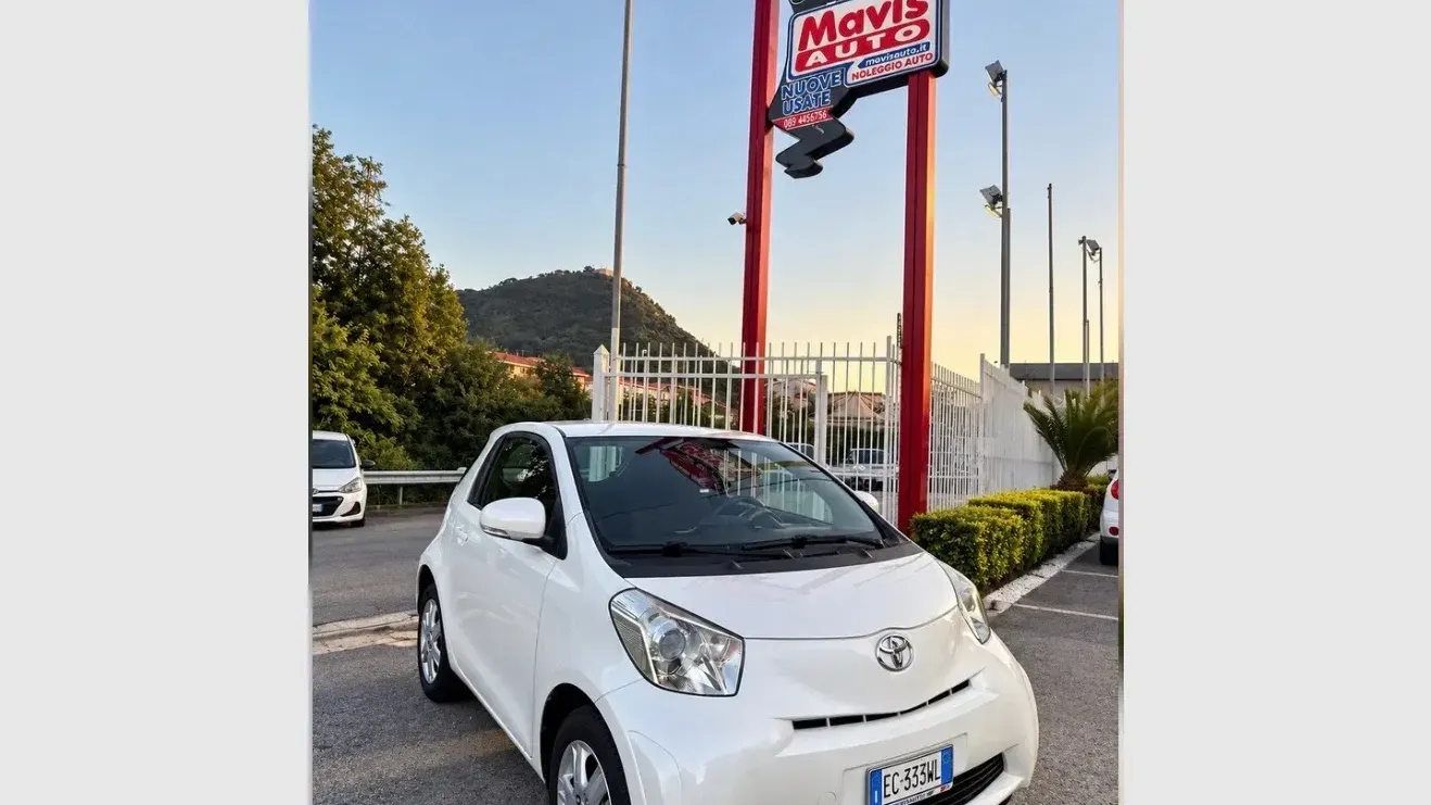 Toyota iQ 1.0 Sol