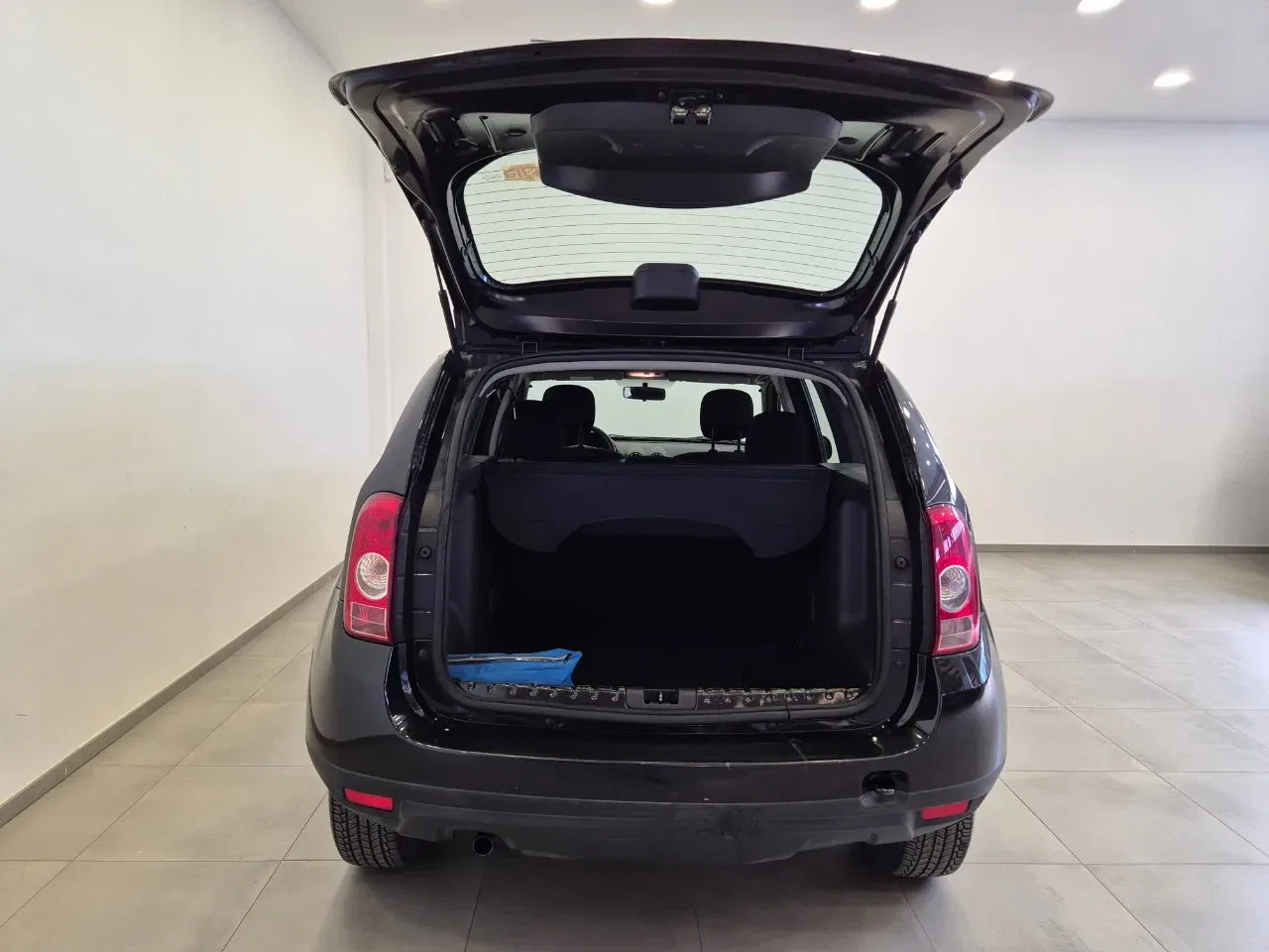 Dacia Duster 1.6 Ambiance 4x2 110cv - NEOPATENTATI - Clima - Radio Mp3 foto 24
