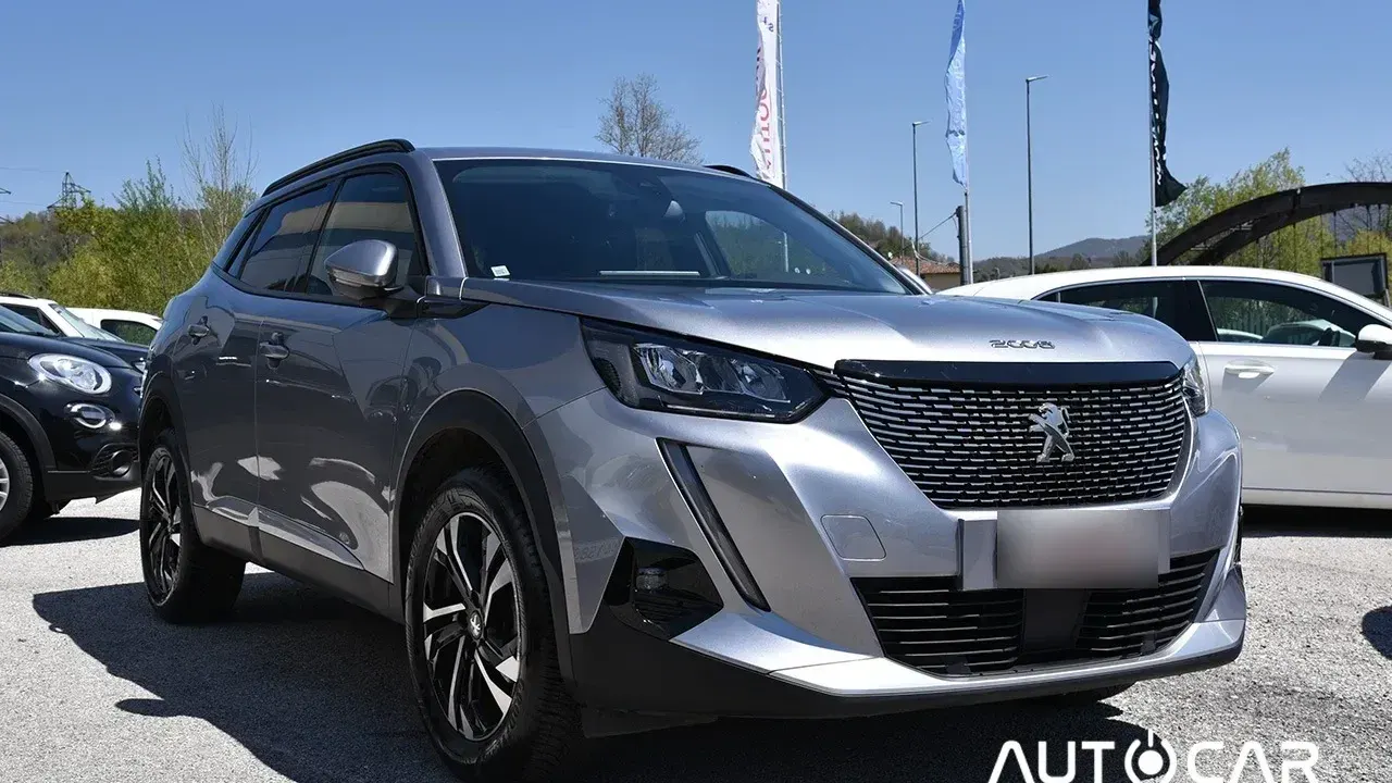 Peugeot 2008 PureTech 130 S&S Allure Pack Pack s