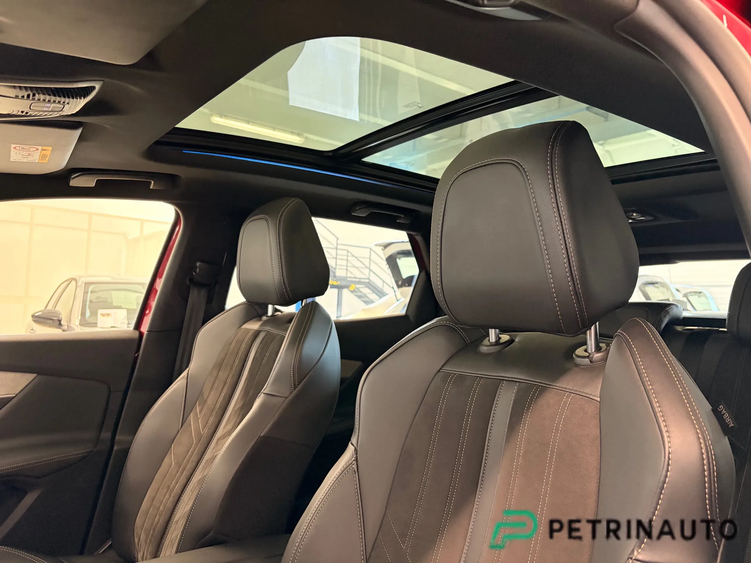 Peugeot 3008 1.5 bluehdi GT Pack s&s 130cv eat8 + TETTO APRIBILE foto 26