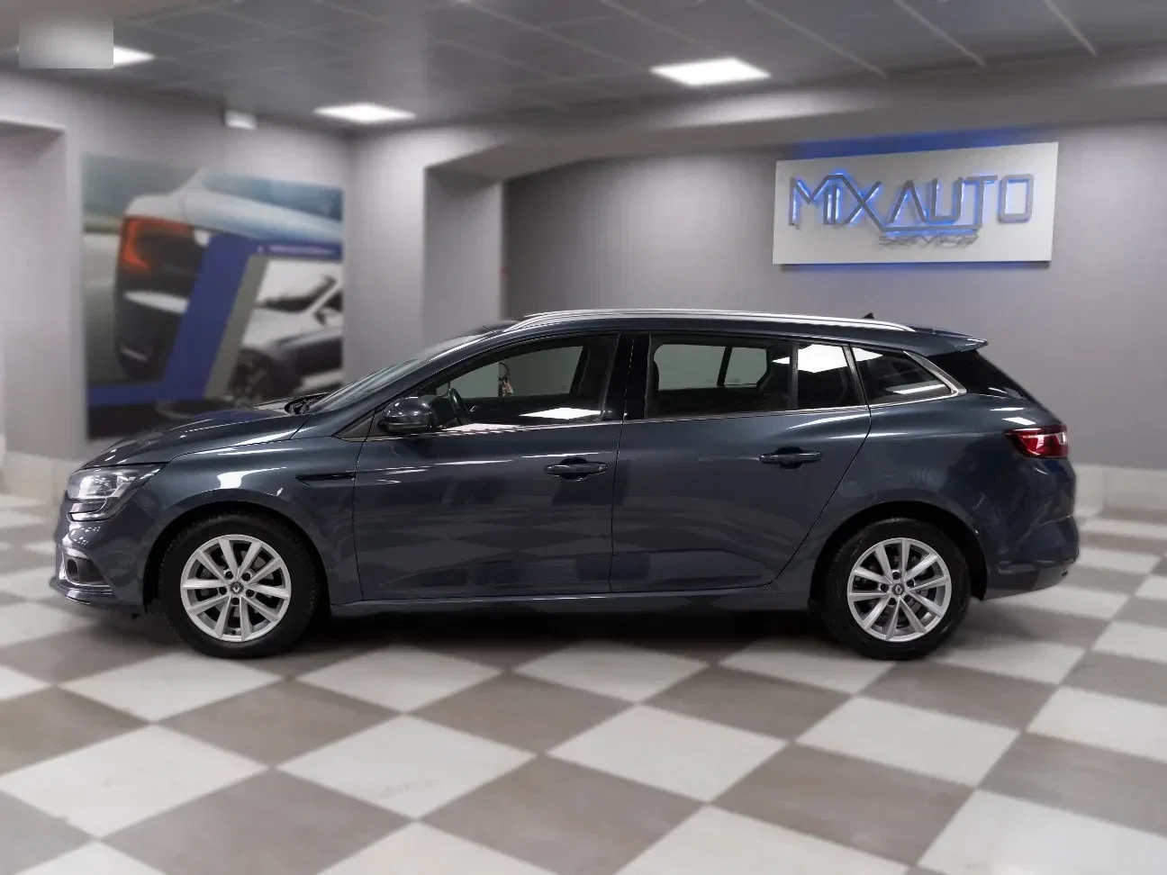 Renault Megane porter 1.5 DCO Energy Business 110CV EDC foto 3