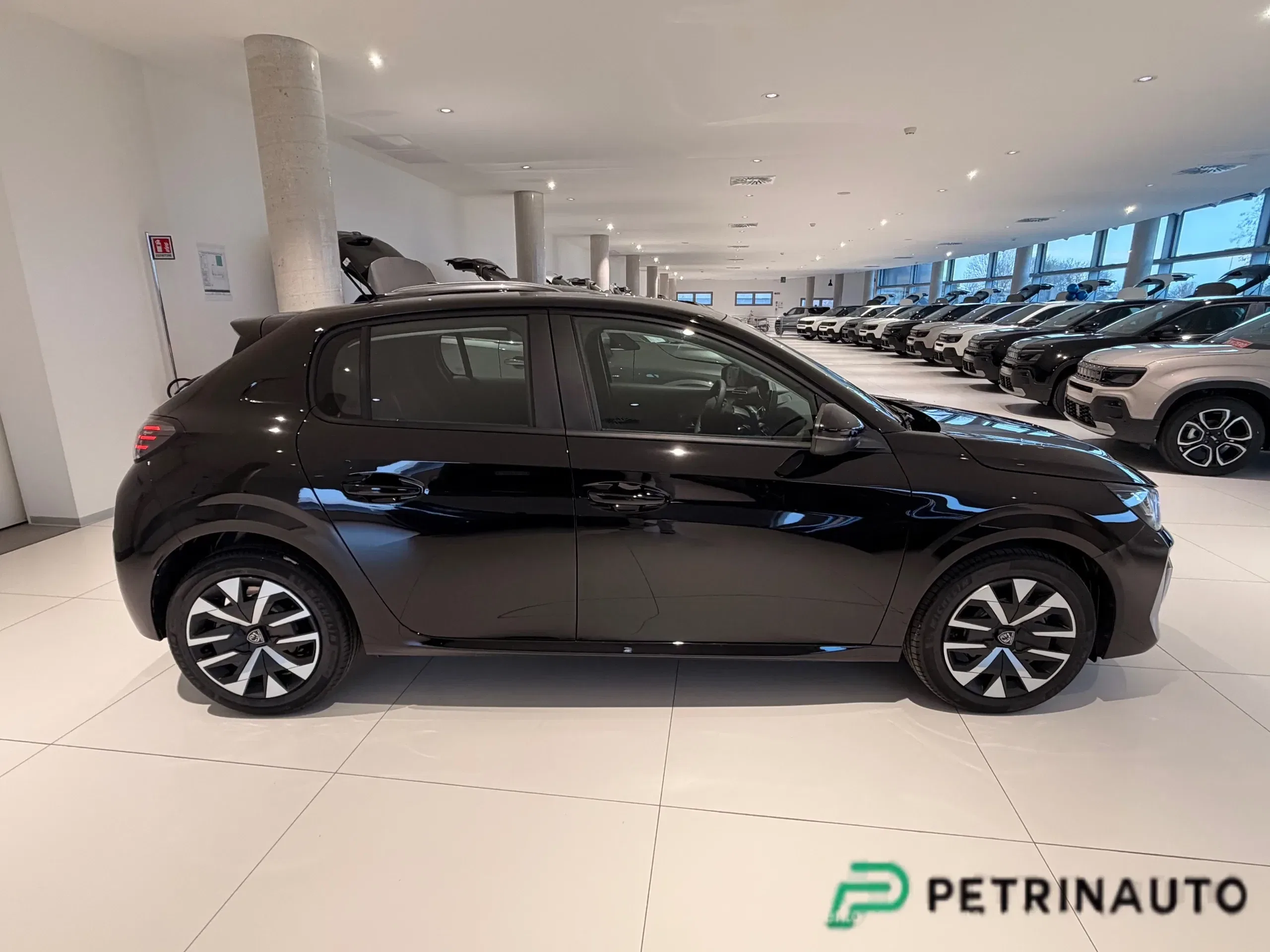 Peugeot 208 1.2 Style s&s 100cv Km. Zero Nazionale foto 5