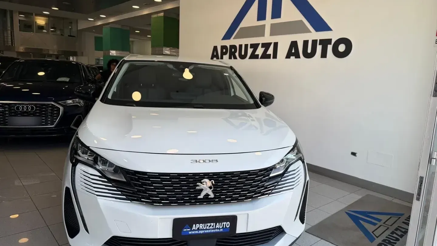 Peugeot 3008 BlueHDi 130 S&S EAT8 Active Pack