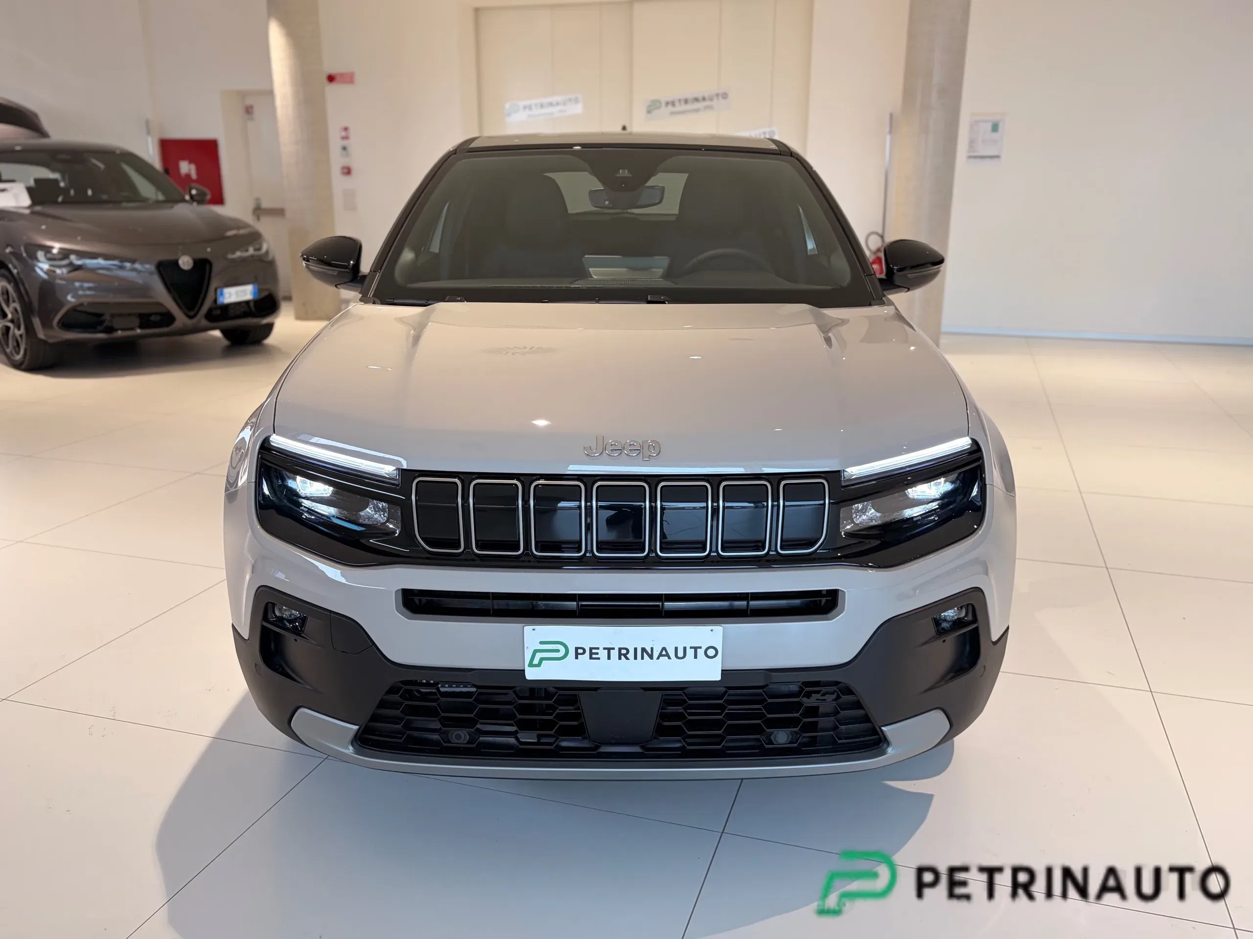Jeep Avenger 1.2 turbo Summit 100cv B-Color+Infotainment Pack Nazionale foto 2
