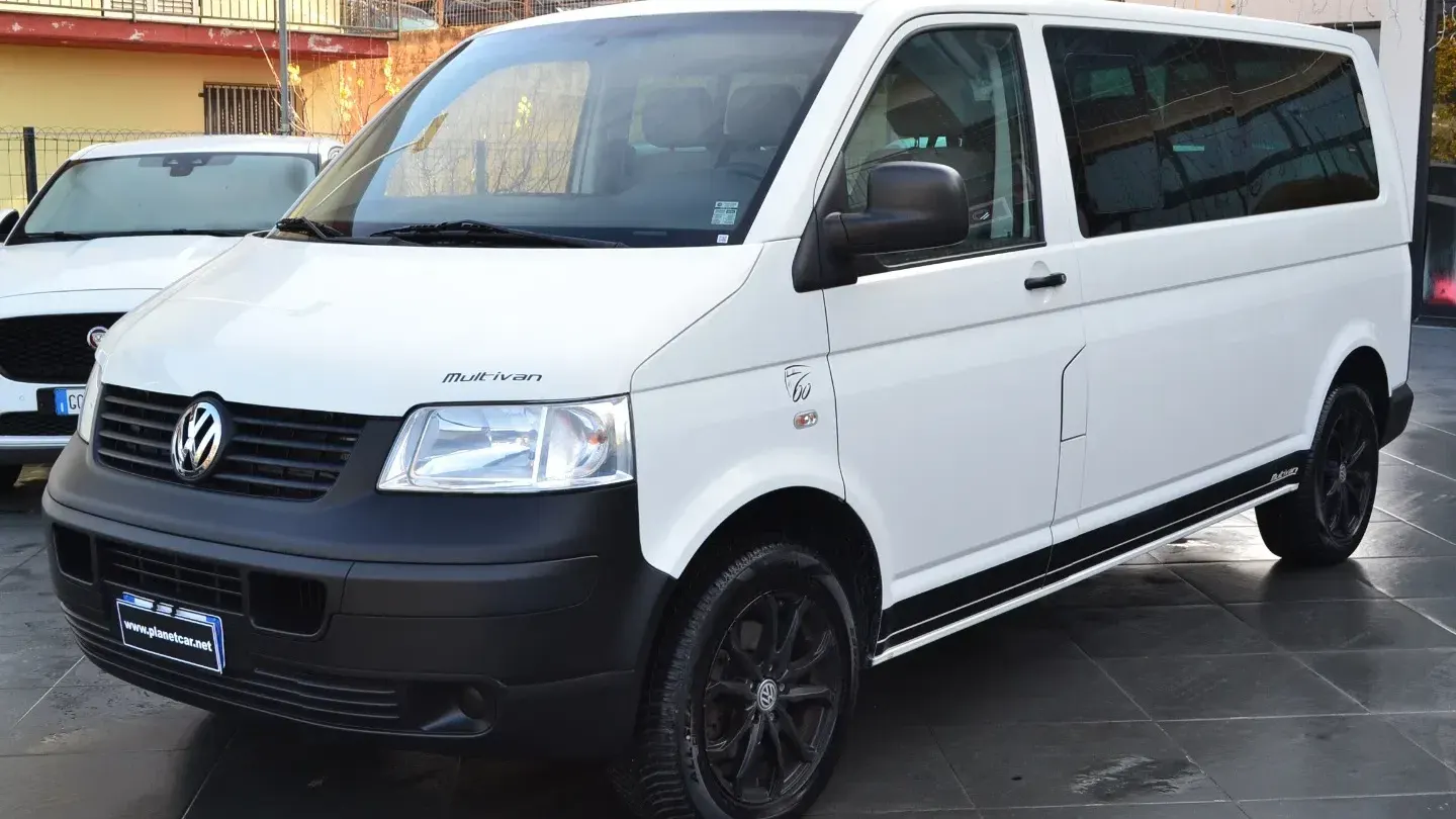 Volkswagen Multivan 2.5 TDI 130CV Comfortline
