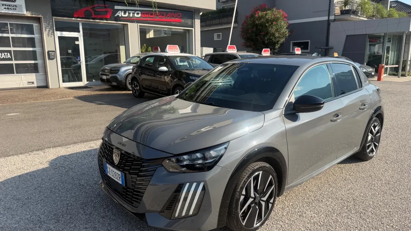 Peugeot 208 Hybrid 145 e-DCS6 GT