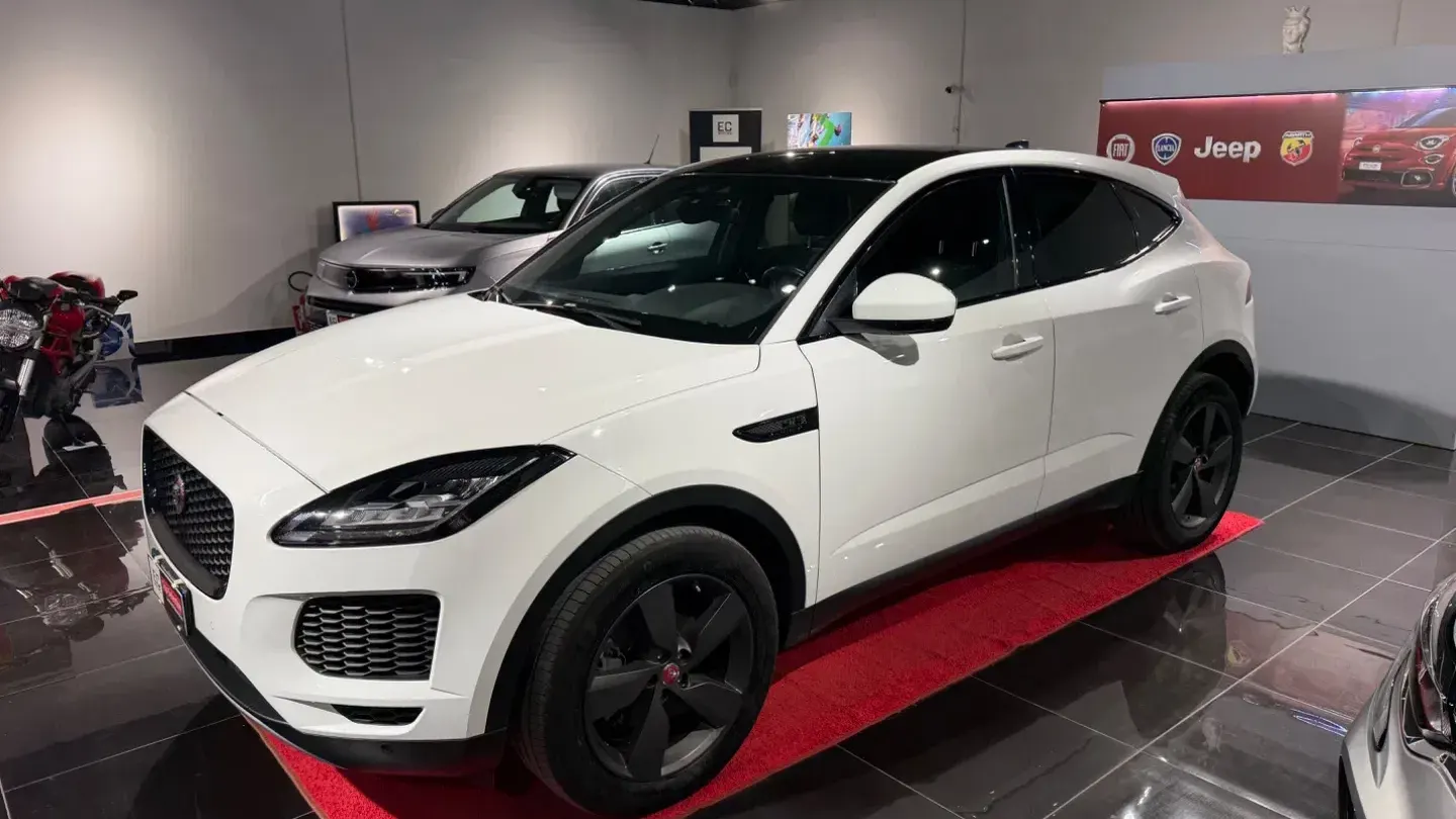 Jaguar E-Pace 2.0D 150CV AWD aut. R-Dynamic S