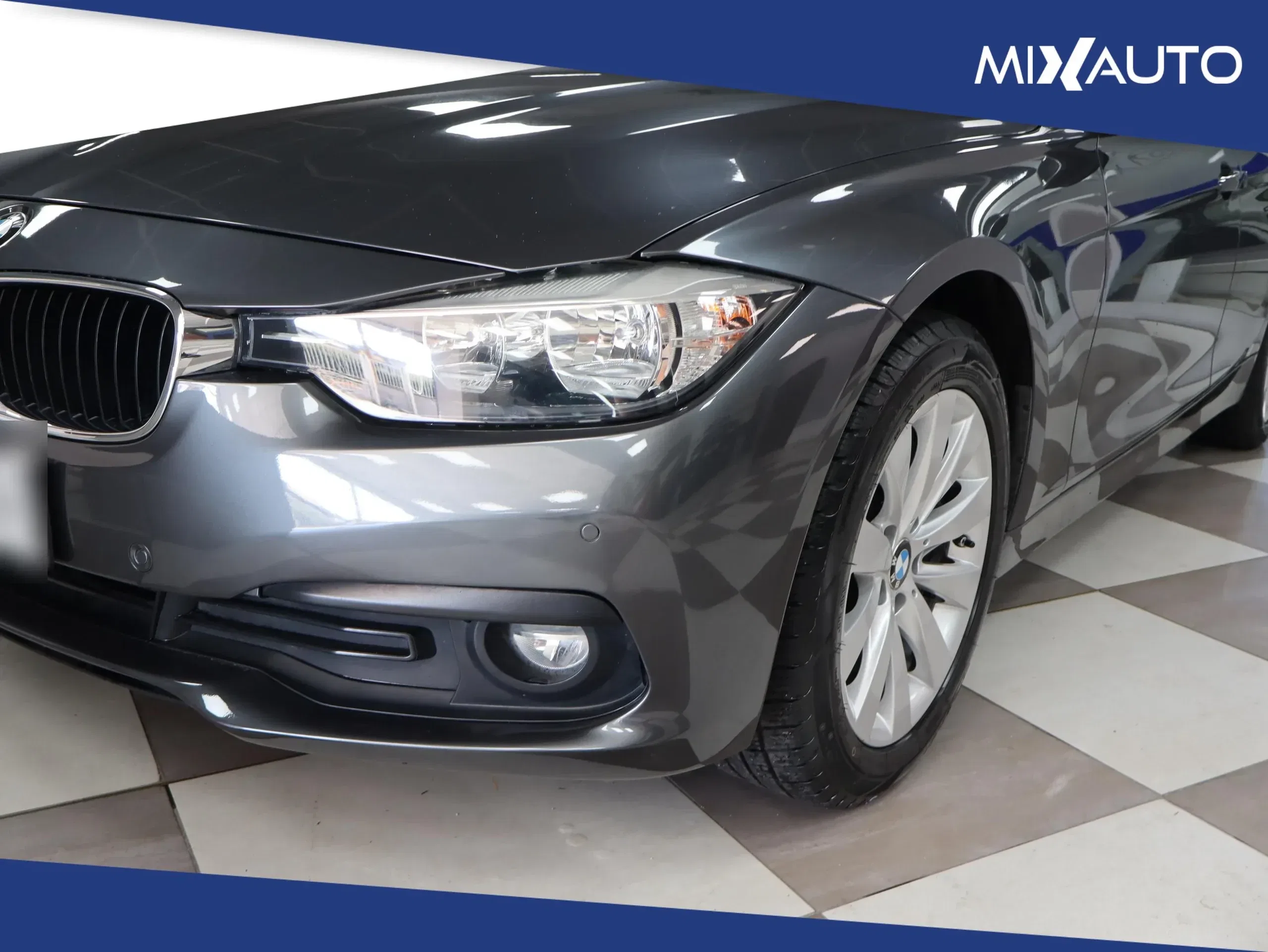 BMW 318 D Touring Business Advantage AUT EU6B foto 9