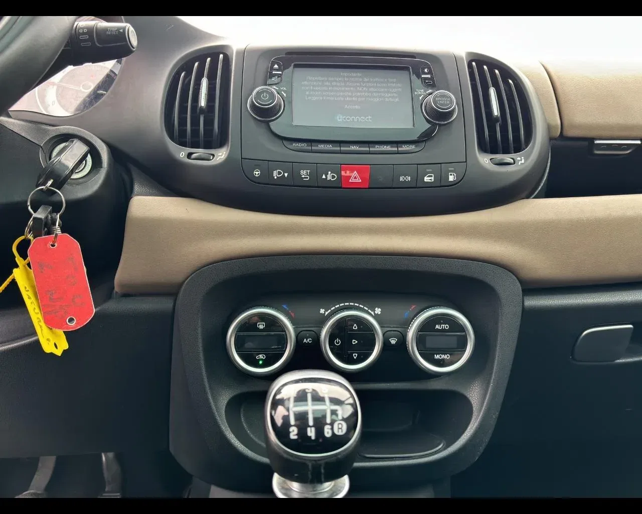 Fiat 500L 0.9 TwinAir Turbo Natural Power Lounge foto 12