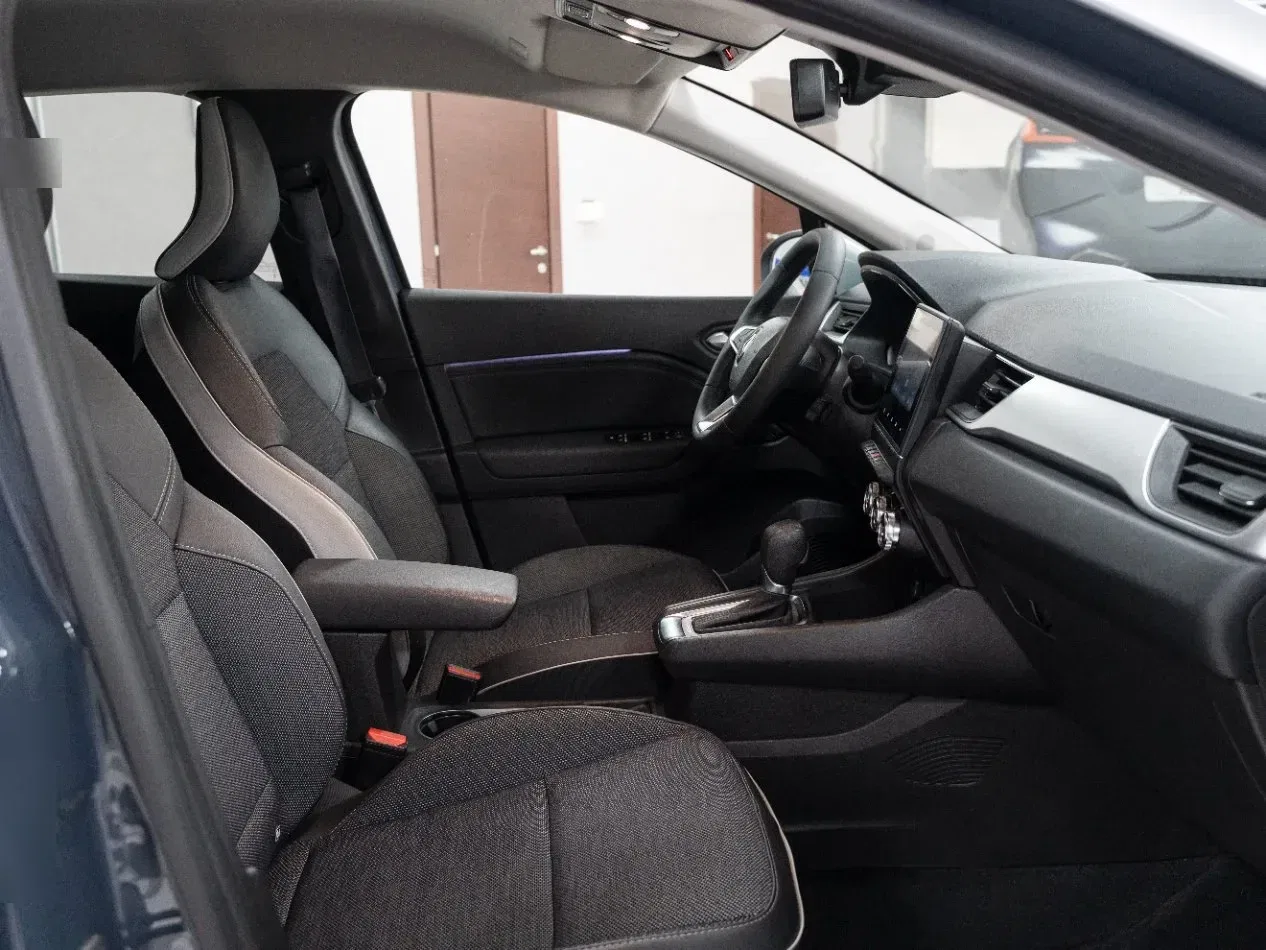 Renault Captur 1.6 E-Tech Full Hybrid Techno 145CV Auto foto 14