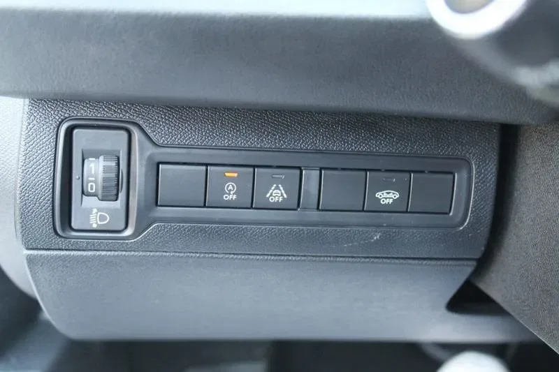 Peugeot 308 BlueHDi 130 S&S EAT8 SW Active Business foto 30