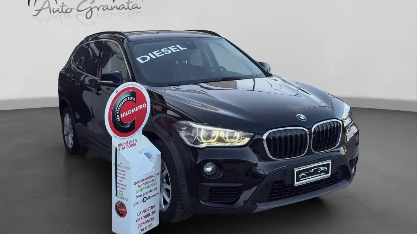 BMW X1 sDrive16d xLine STRAFULL!