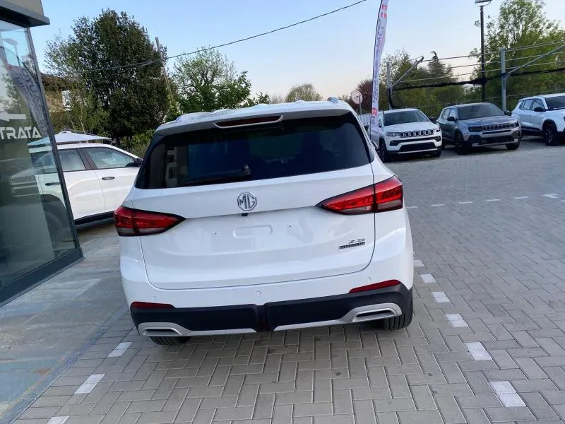 Mg ZS 1.5 hybrid+ Luxury auto foto 6