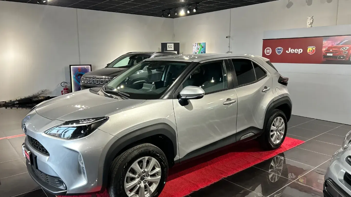 Toyota Yaris Cross 1.5 Hybrid 5p. E-CVT Busin.