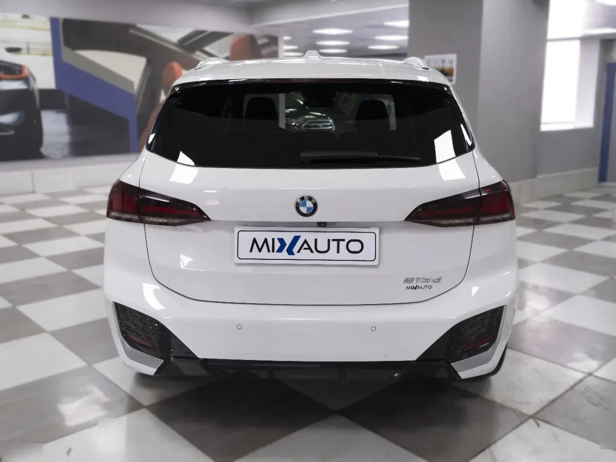 BMW 218 d Active Tourer Msport Auto foto 4