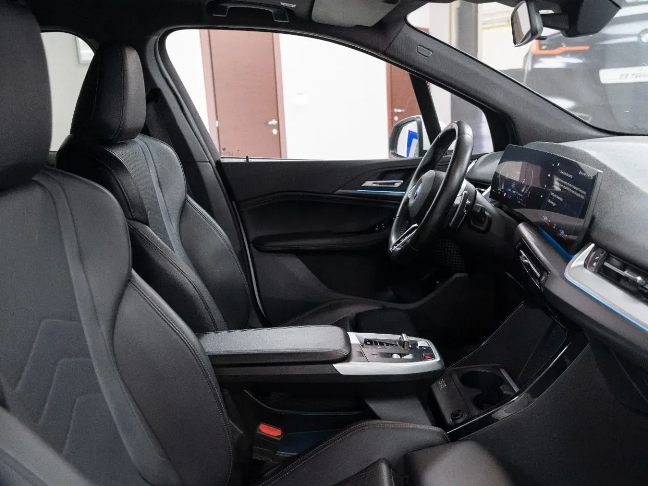 BMW 218 d Active Tourer Msport Auto foto 14