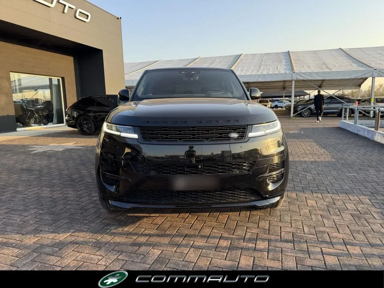 Land Rover Range Rover Sport 3.0D l6 300 CV Dynamic HSE foto 2