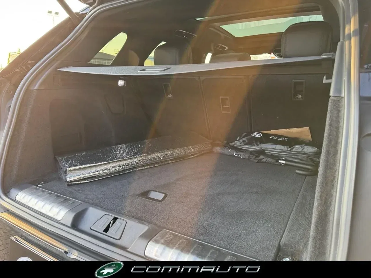 Land Rover Range Rover Sport 3.0D l6 300 CV Dynamic HSE foto 32
