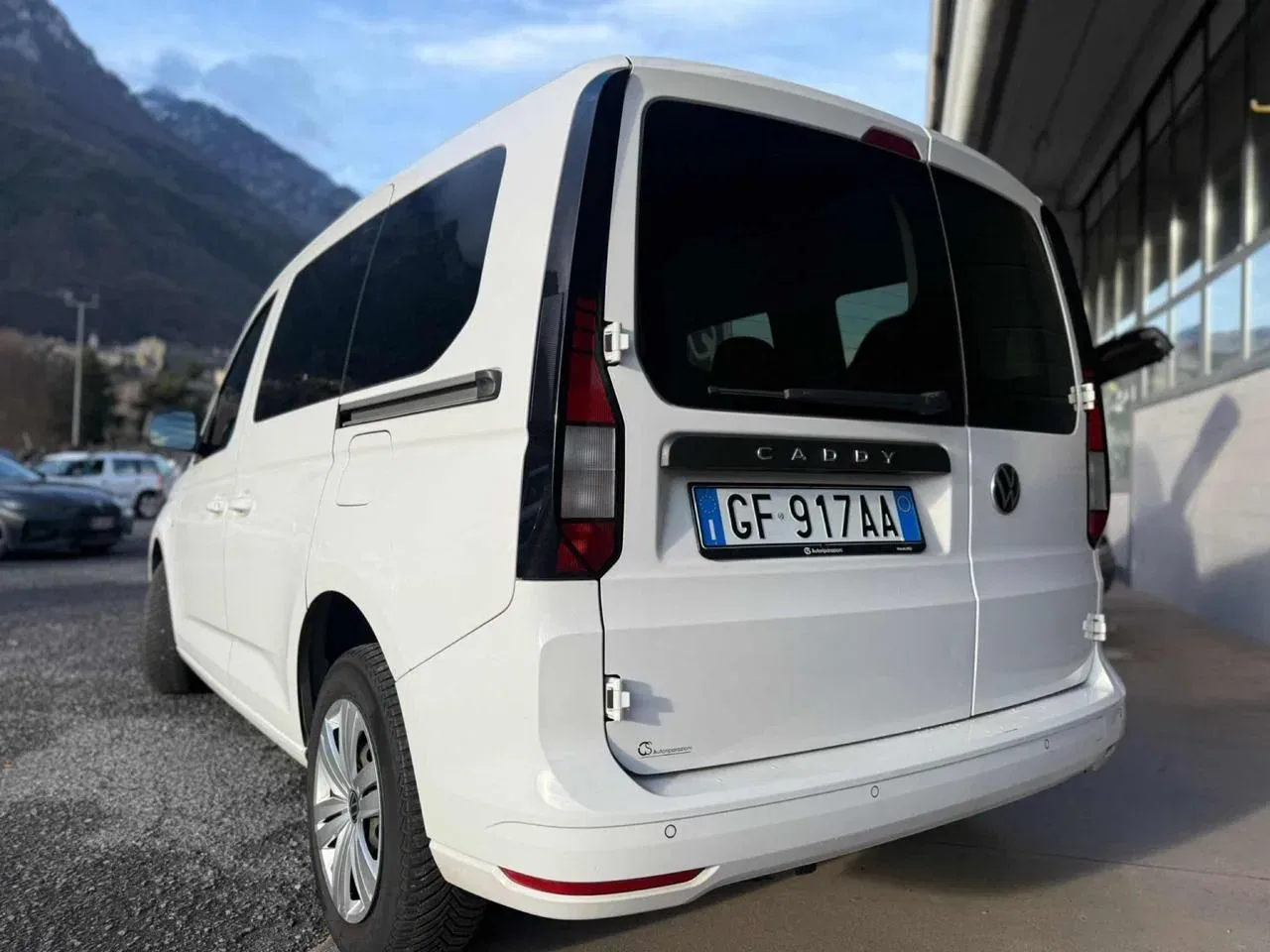 Volkswagen Caddy 2.0 TDI 102 CV Kombi Business PREZZO+IVA!! foto 4