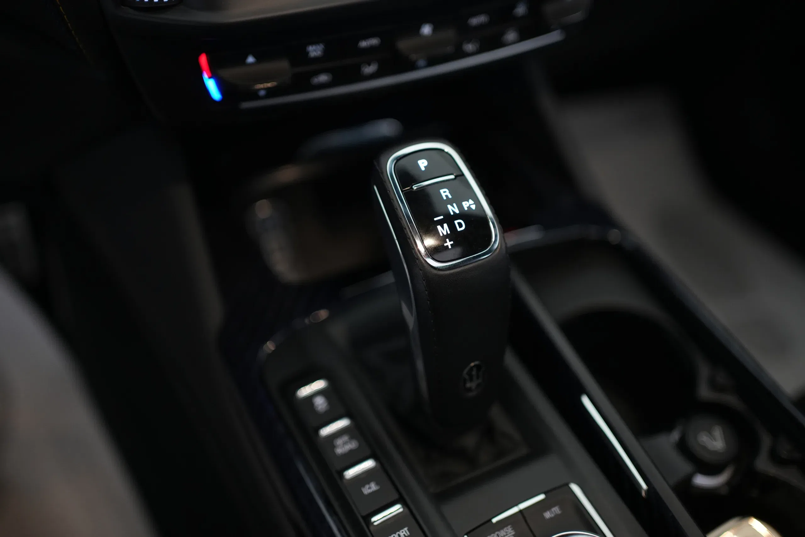 Maserati Levante V6 350cv AWD MC EDITION Special Edition foto 6