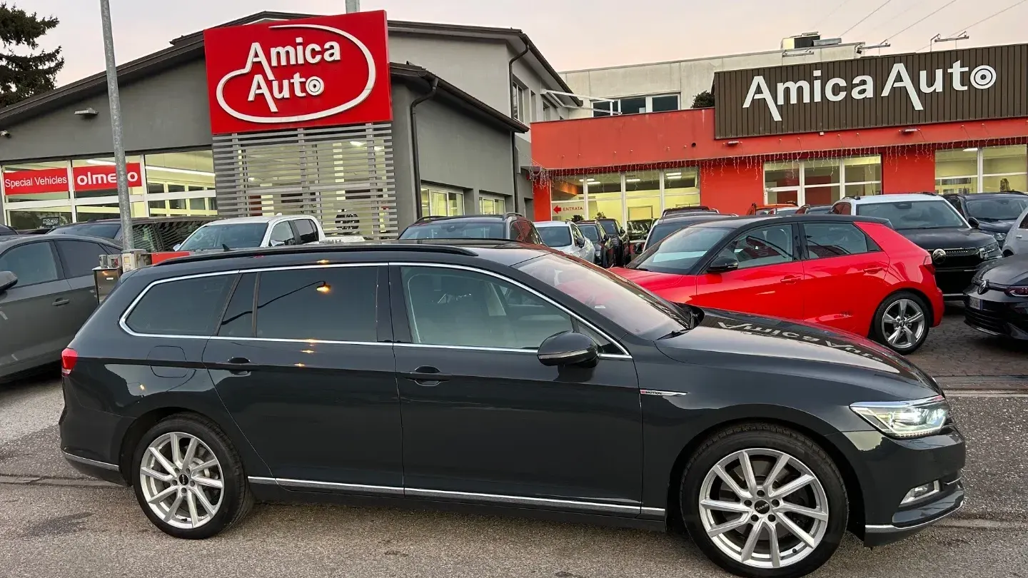 Volkswagen Passat Bs. 2.0 BiTDI 4MOT DSG Highl. BMT