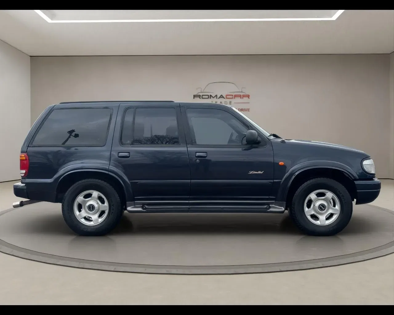 Ford Explorer 3.0 PHEV 450 CV A10 AWD ST-Line foto 4