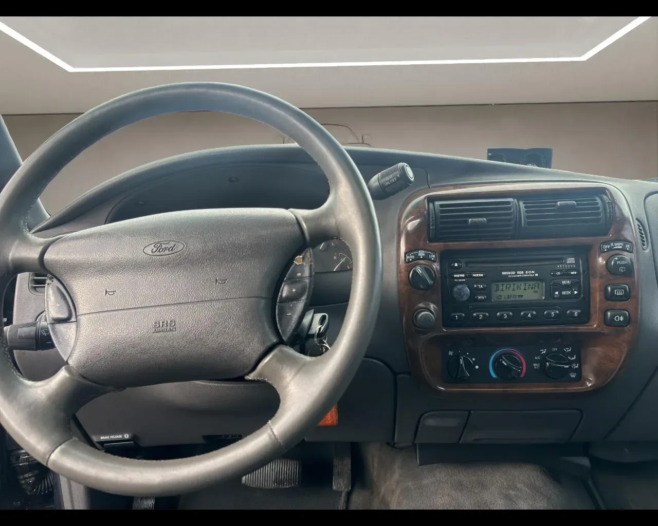 Ford Explorer 3.0 PHEV 450 CV A10 AWD ST-Line foto 13
