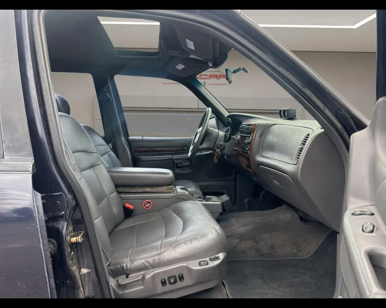 Ford Explorer 3.0 PHEV 450 CV A10 AWD ST-Line foto 18