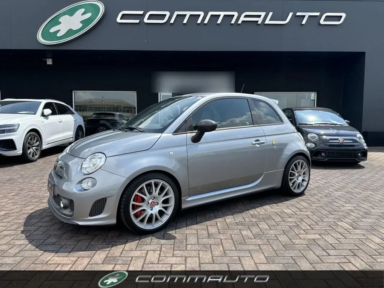 Abarth 695 1.4 Turbo T-Jet Tributo Ferrari 28/1695 foto 2