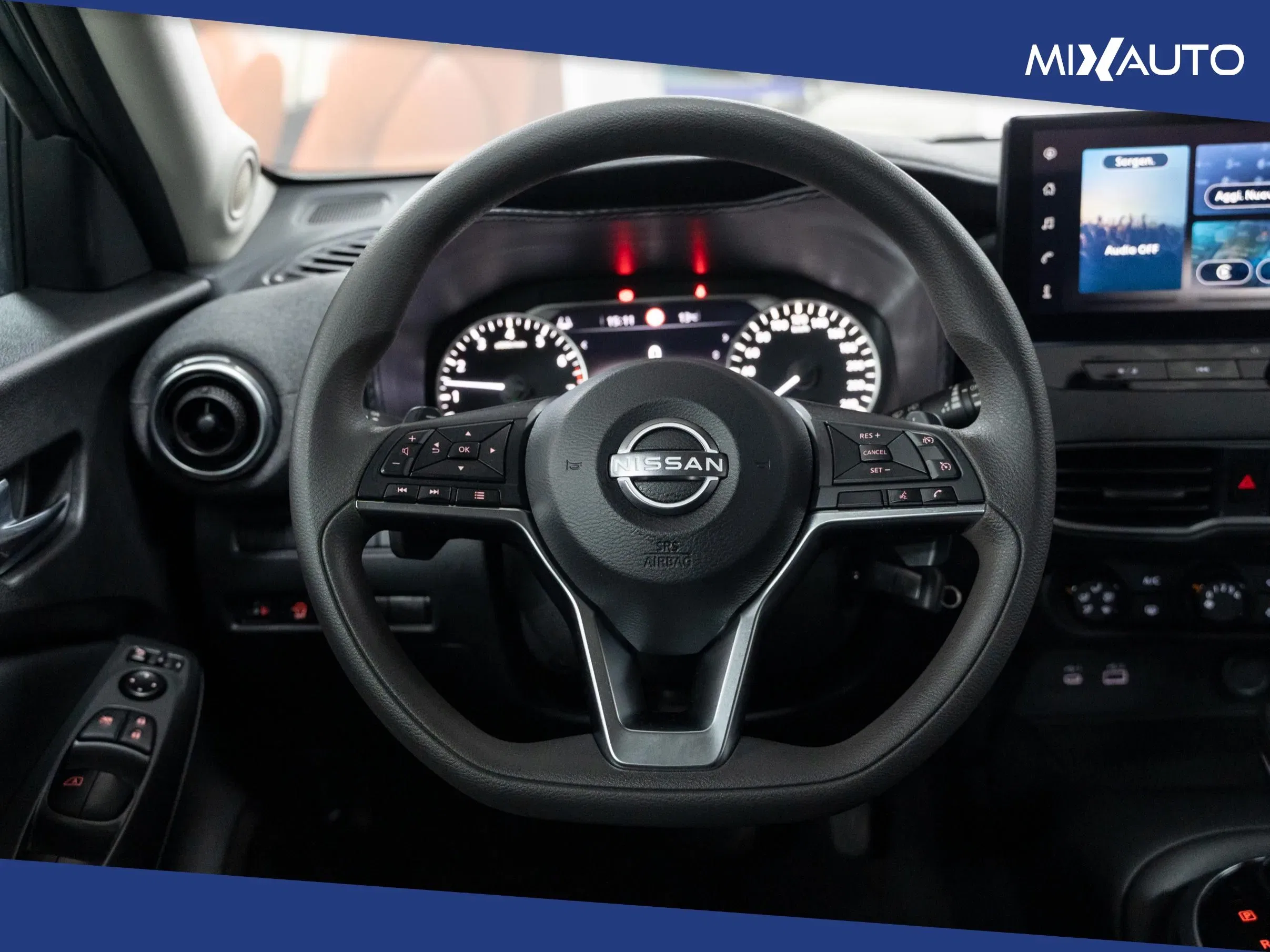Nissan Juke 1.0 DIG-T Acenta 114CV DCT foto 12