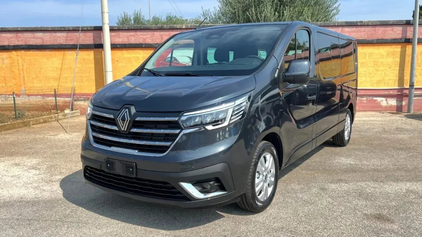 Renault TRAFIC EQUILIBRE MY24 2.0 DCI 150CV 9 POSTI