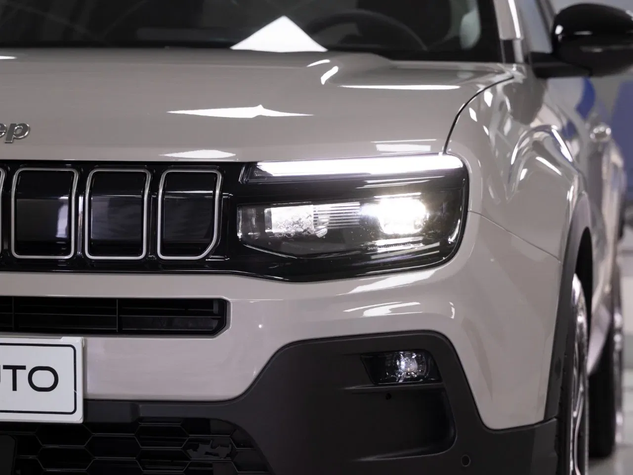 Jeep Avenger 1.2 Turbo Summit FWD 100CV foto 10