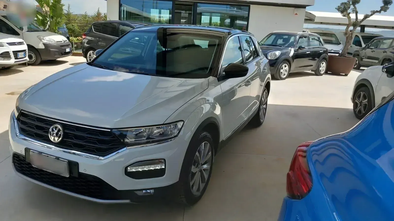 VOLKSWAGEN T.ROC