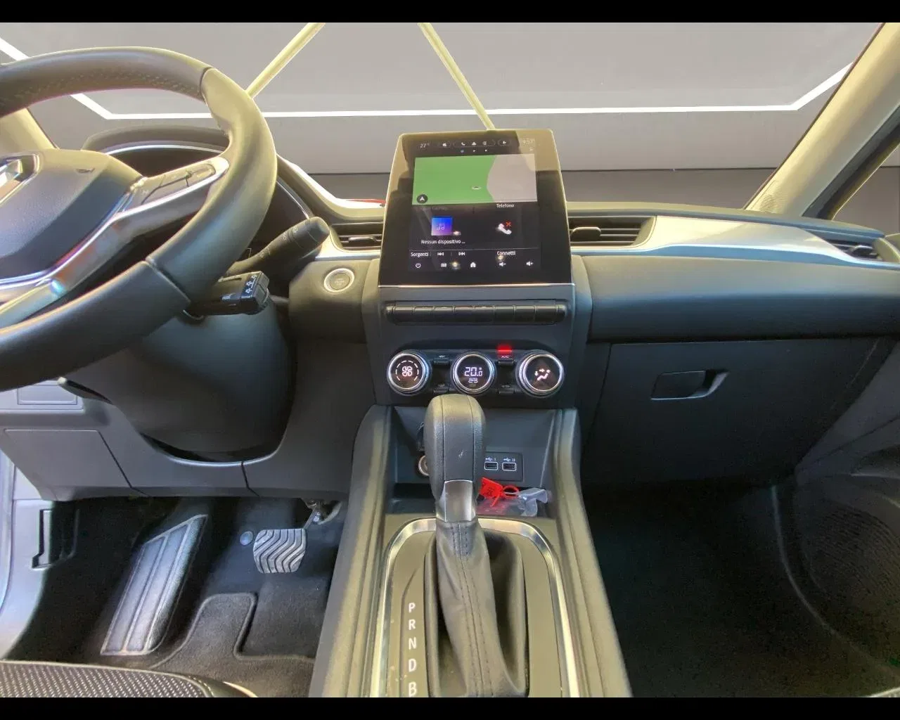 Renault Captur Plug-in Hybrid E-Tech 160 CV Engineered foto 13