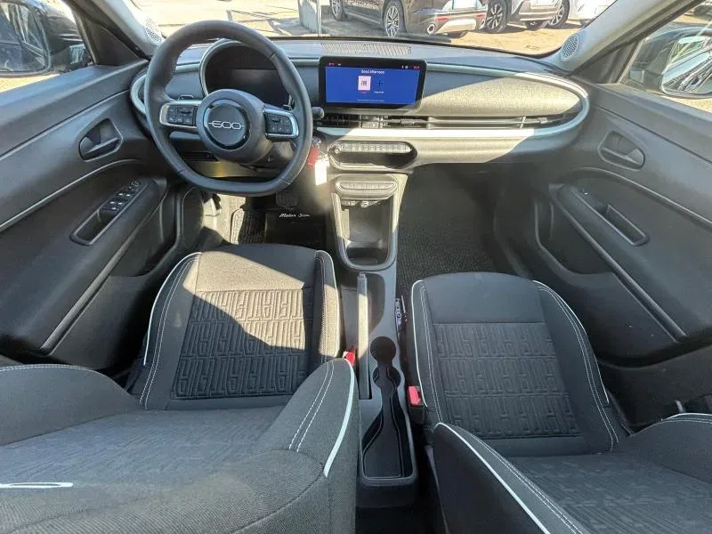 Fiat 600 PROMO 1.2 hybrid 110cv auto foto 22