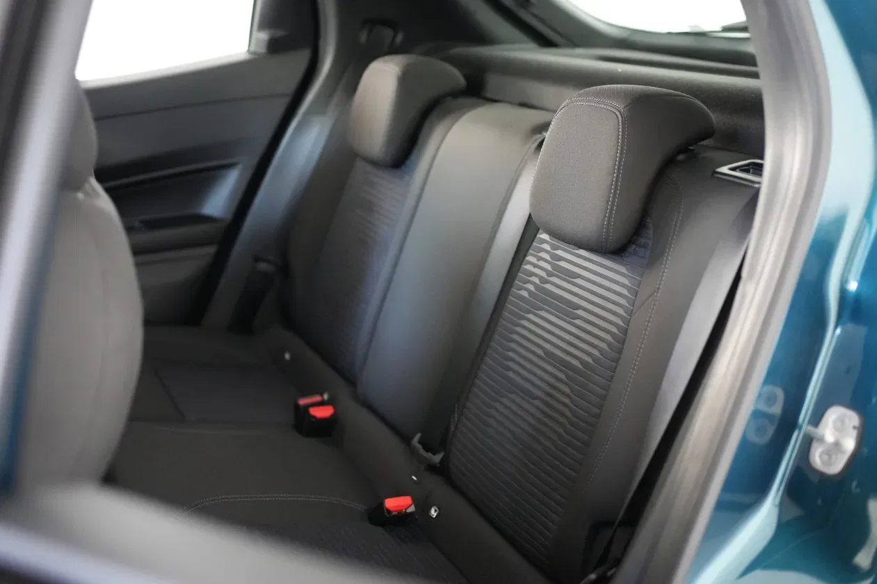 Alfa Romeo Junior 1.2 136 CV Hybrid eDCT6 foto 9