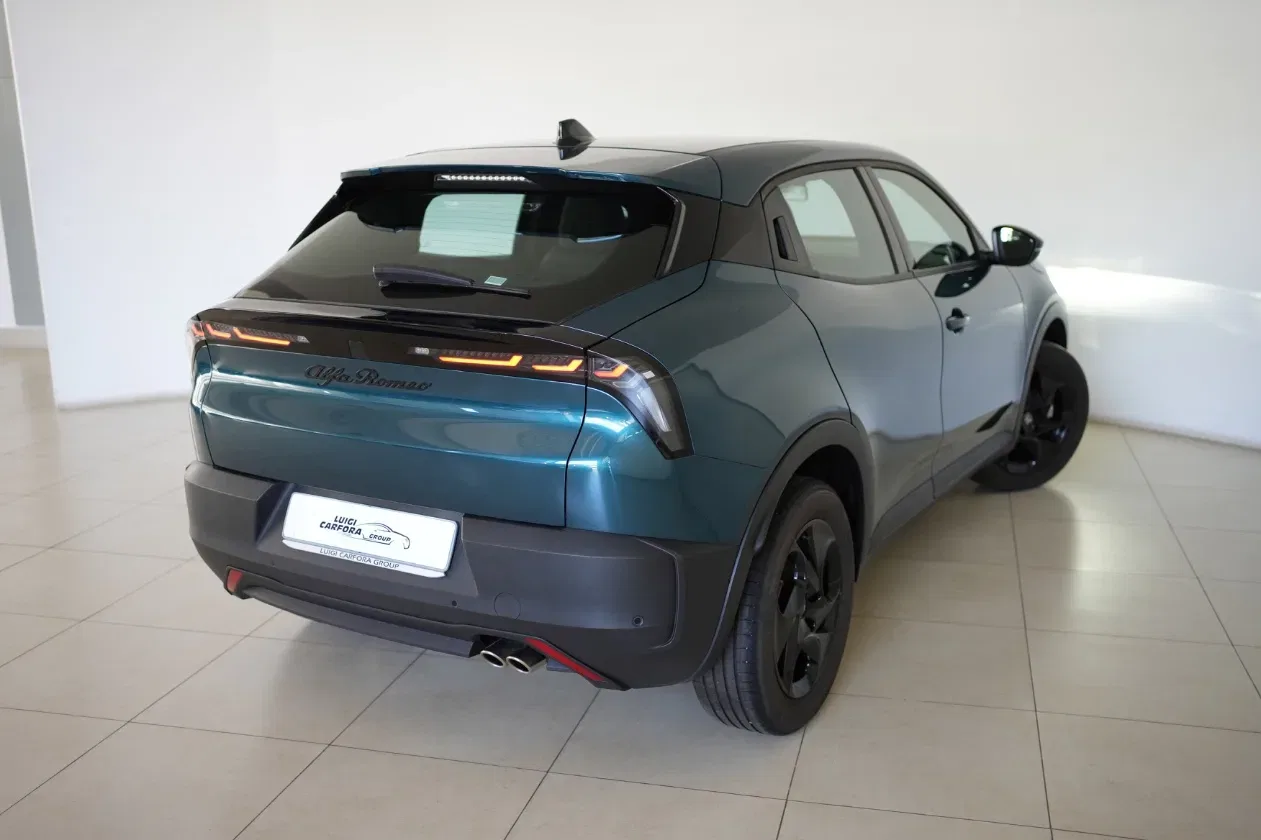Alfa Romeo Junior 1.2 136 CV Hybrid eDCT6 foto 15