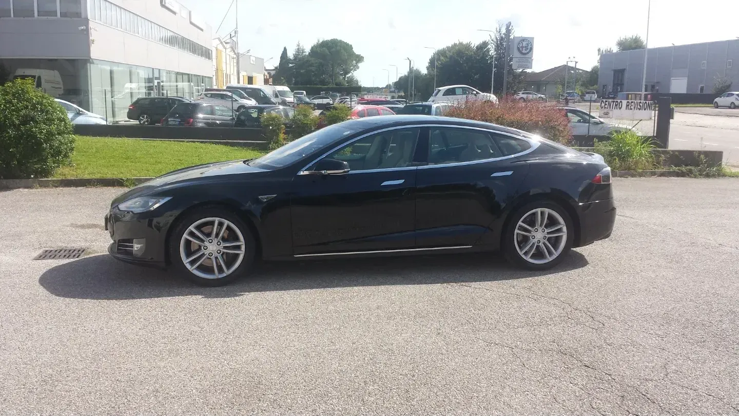Tesla Model S 85kWh