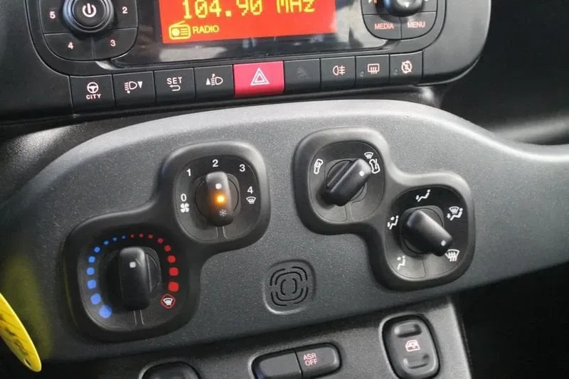 Fiat Panda 1.2 Easy foto 11