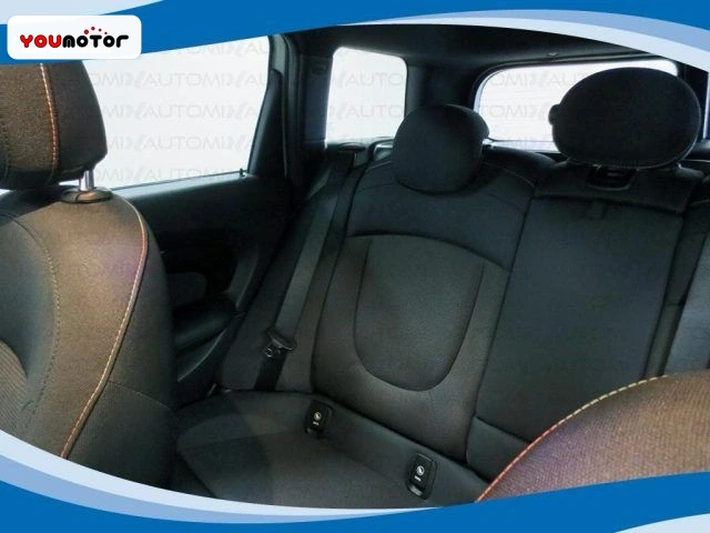 MINI Cooper Clubman 1.5 130 CV AUT EU6 foto 11