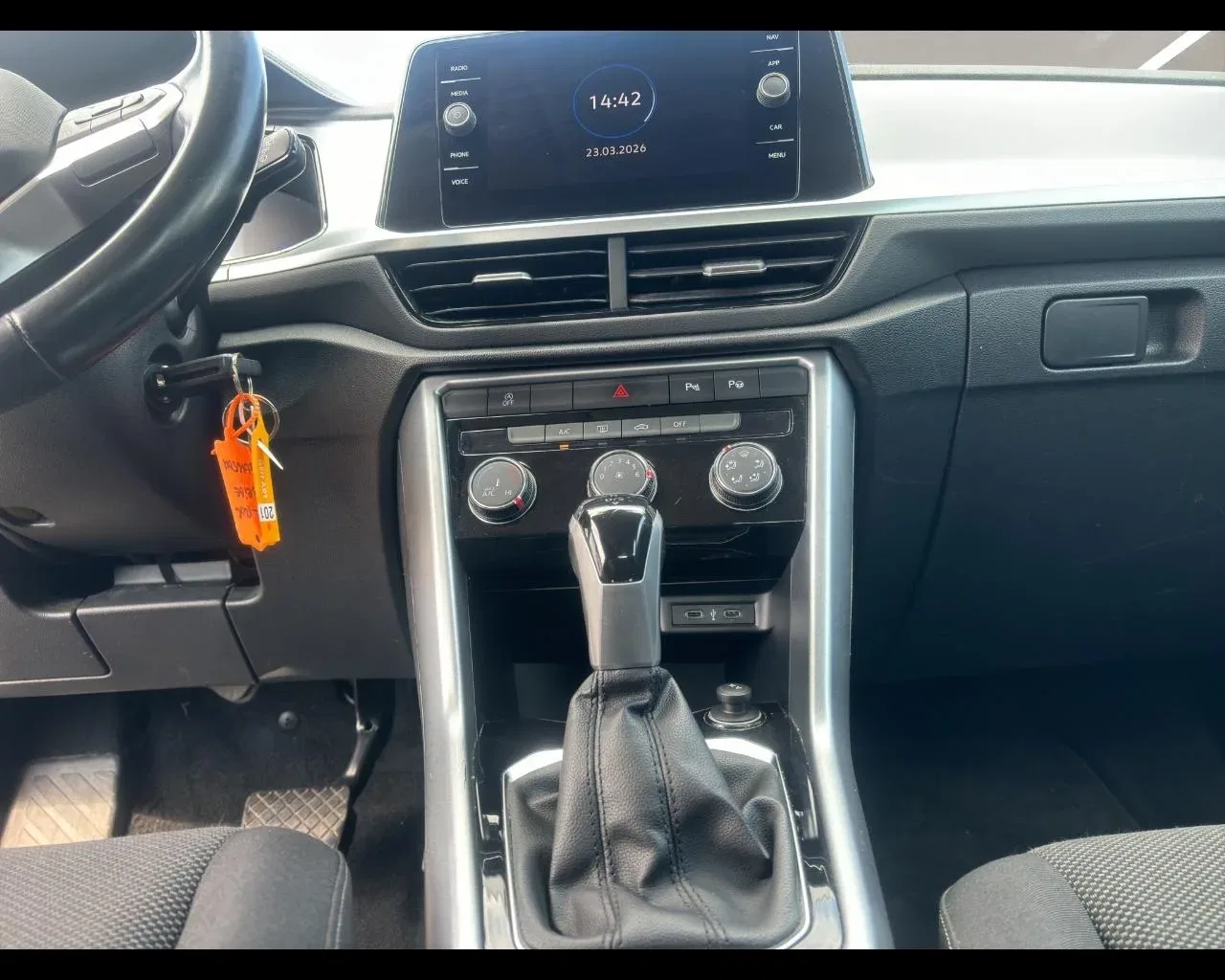 Volkswagen T-Roc 1.5 TSI ACT DSG Life foto 12